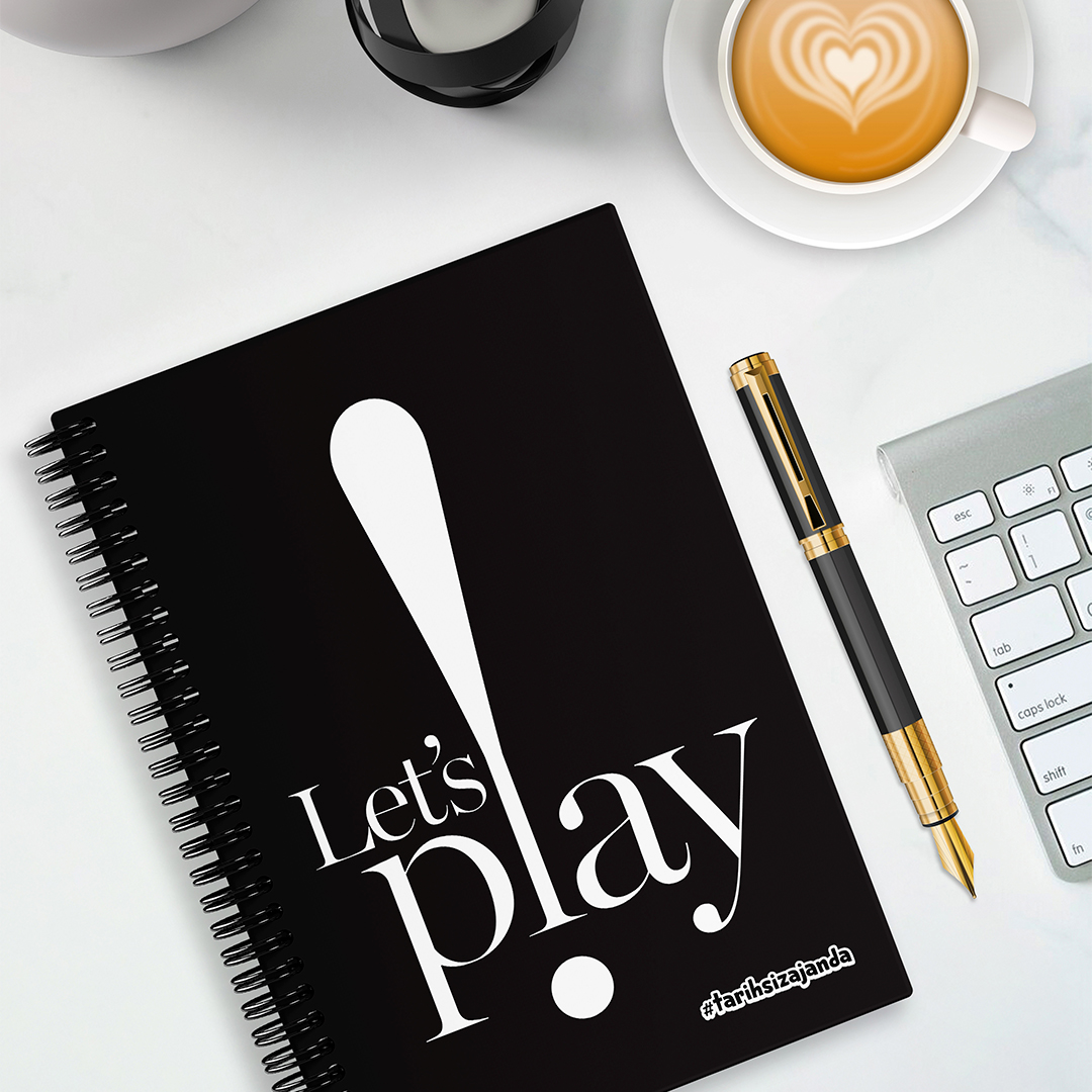 LET'S PLAY Temalı Sert Kapak A5 Tarihsiz Akademik Ajanda LET'S PLAY Temalı Sert Kapak A5 Tarihsiz Akademik Ajanda