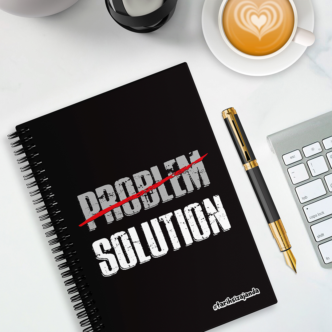 SOLUTION Temalı Sert Kapak A5 Tarihsiz Akademik Ajanda